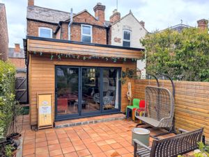 Photo 23- click for photo gallery